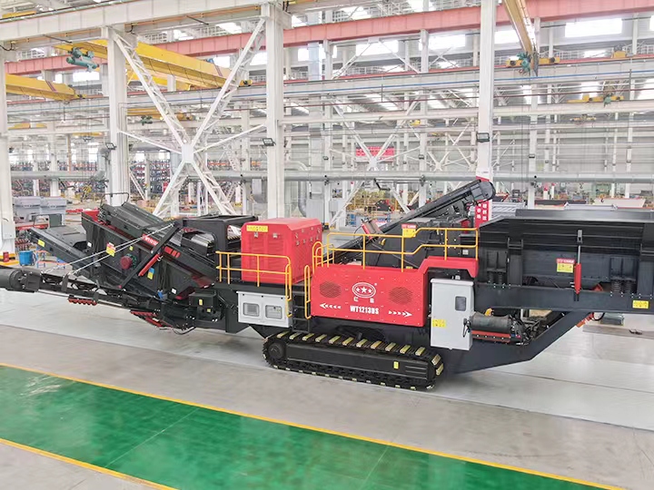 大國重器風范！”Wotetrack履帶式移動破碎站”助力建筑垃圾資源化利用
